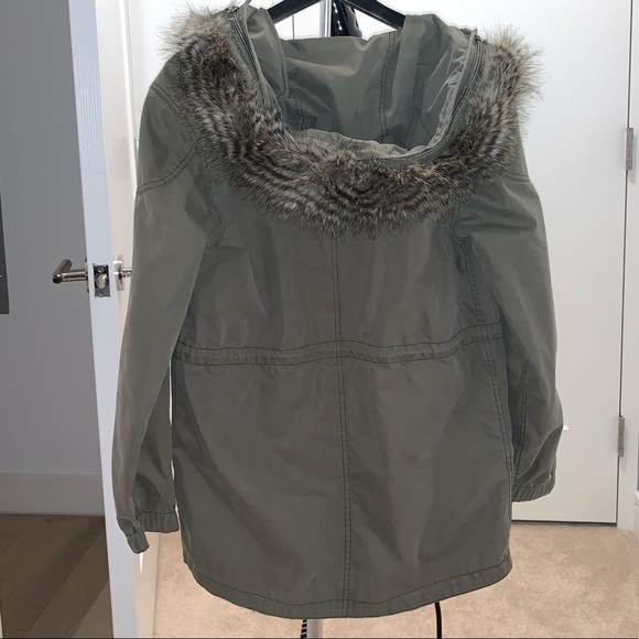 Aritzia TNA Roswell Jacket - Picture 2 of 5